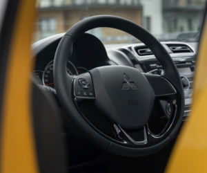 Mitsubishi Space Star 1.2 MIVEC CVT Insport (2020)