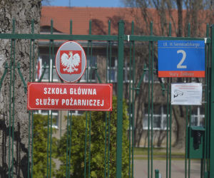 Zakażeni w Szkole Głównej Szkoły Pożarniczej