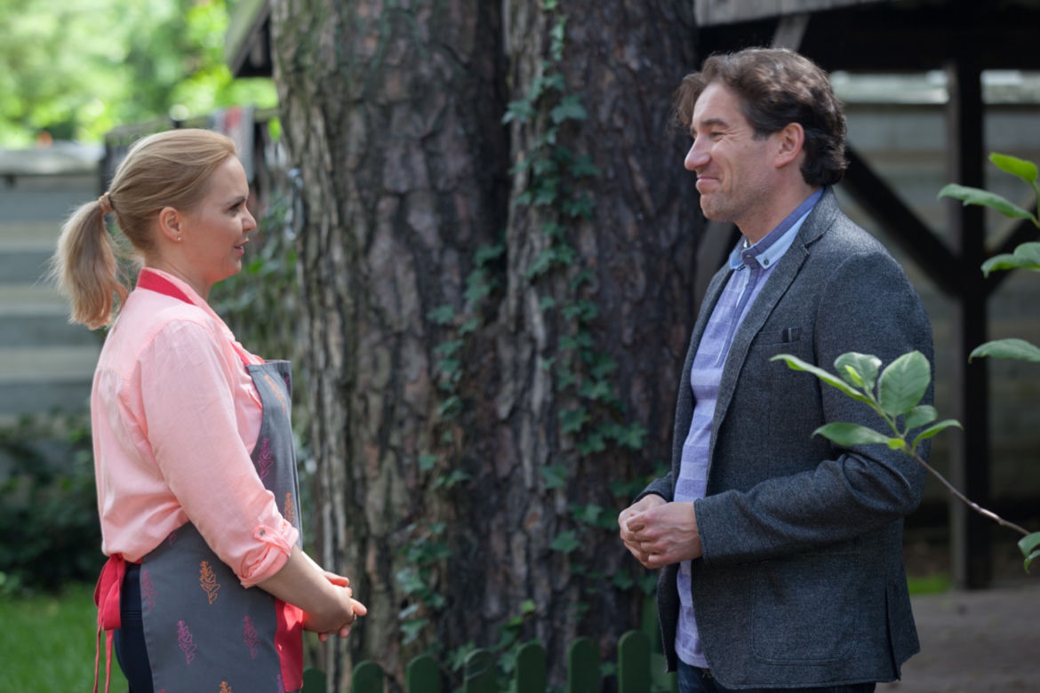Przyjaciółki 6 sezon odcinek 66. Anka (Magdalena Stużyńska), Leszek (Przemysław Sadowski)