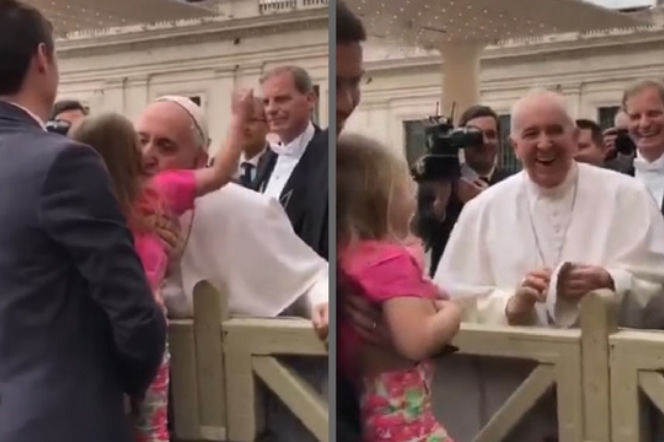 Papież Franciszek rozbawiony do łez. 3-latka skradła mu piuskę!