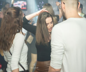 Piękne dziewczyny opanowały dyskotekę. Zobacz najlepsze zdjęcia z imprezy!