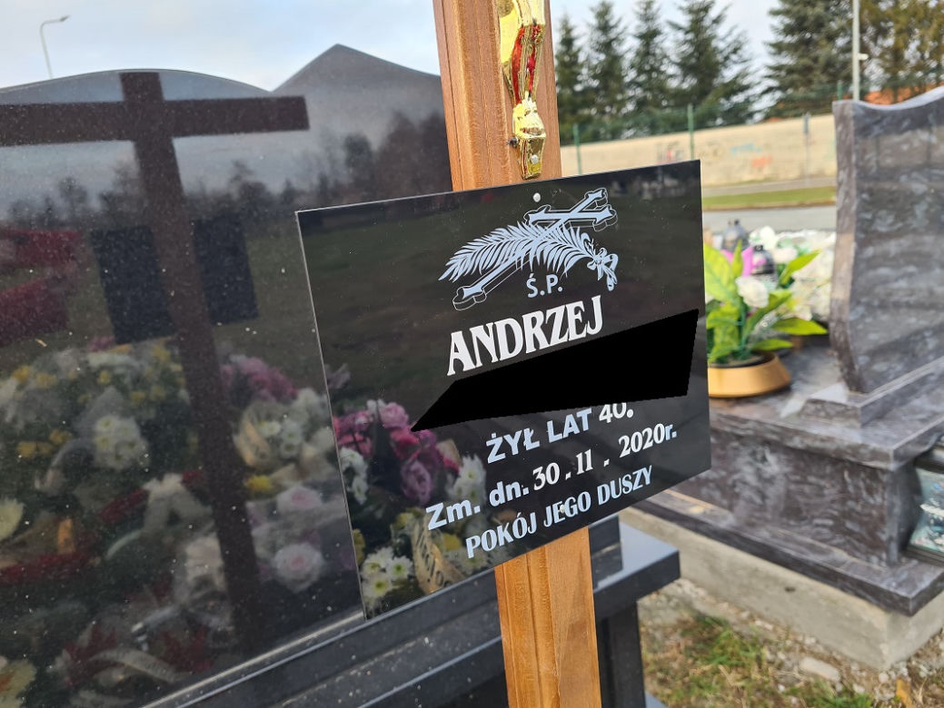 Bliscy pożegnali Andrzeja B. [ZDJĘCIA]