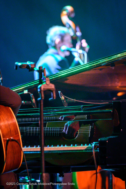 Koncert Artura Andrusa w Centrum Sztuki Mościce