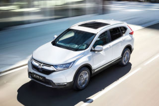 Honda CR-V po liftingu. A może przed? Różnice trudno zauważyć - GALERIA