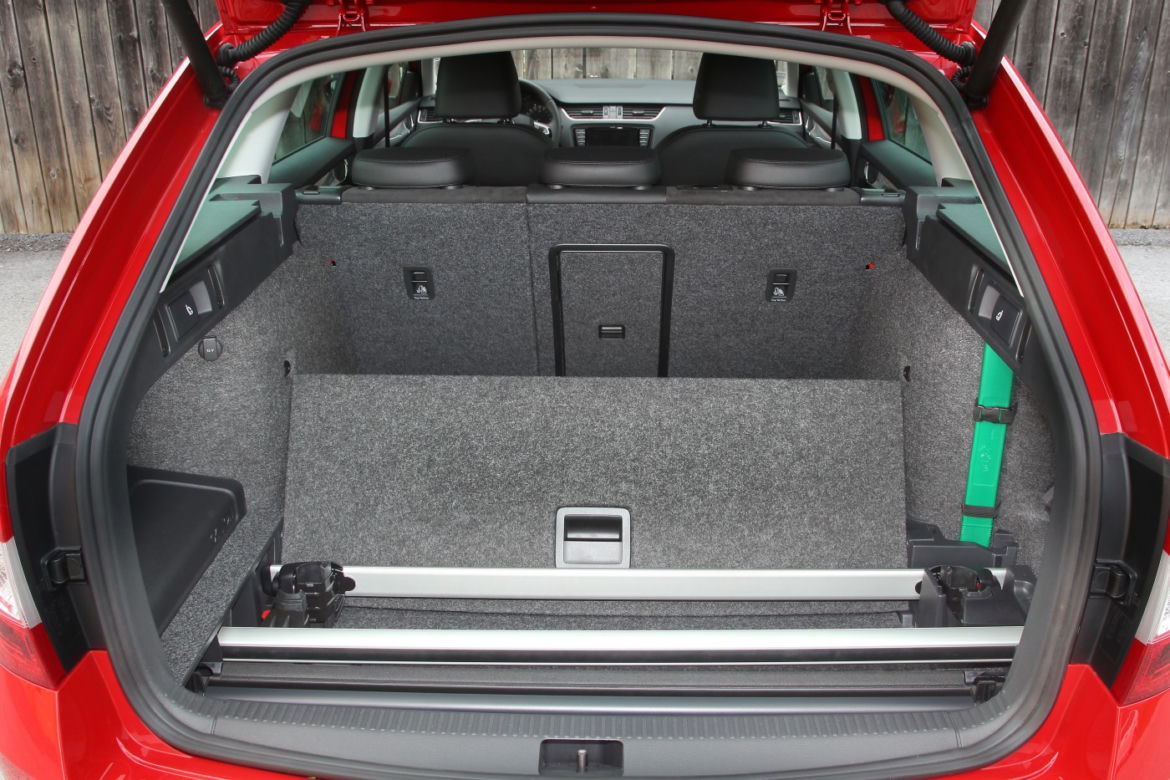 Nowa Skoda Octavia Combi 2013