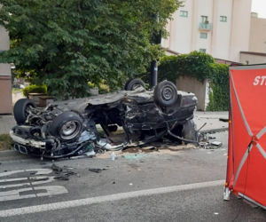 Tragiczny wypadek w Lublinie. Nie żyje pasażerka BMW, siedem osób w szpitalach