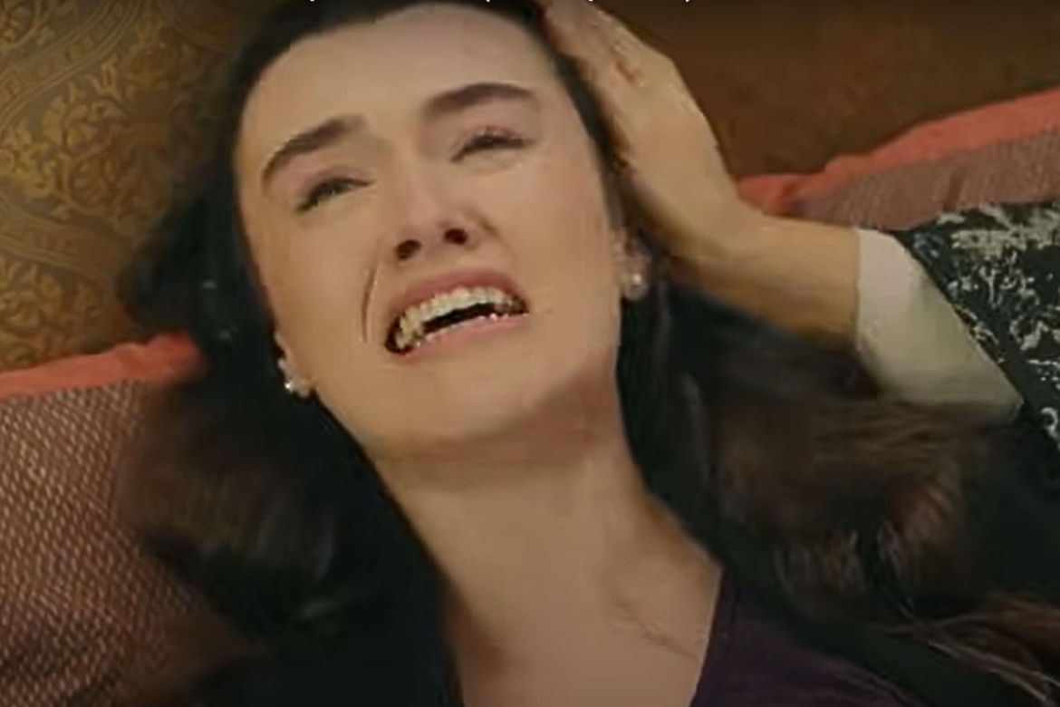 Zeynep zacznie rodzić, a Halil zostanie wyproszony na korytarz 