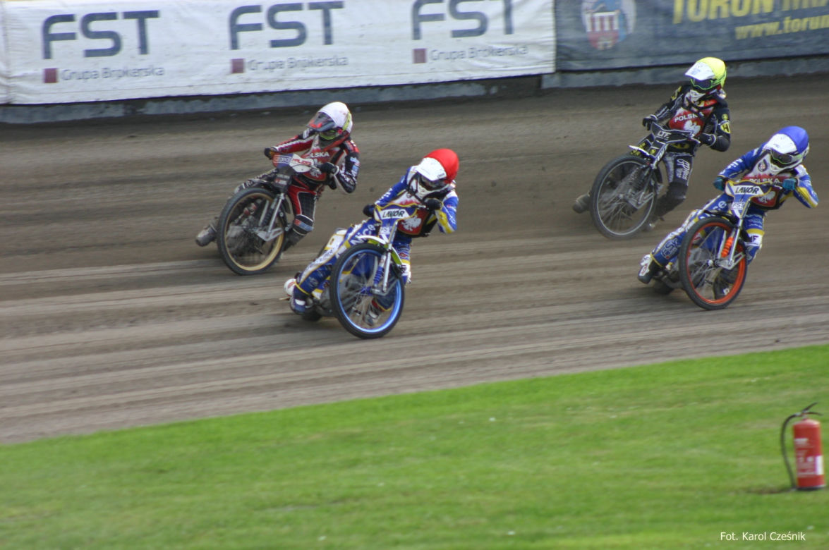 Zaplecze Kadry Juniorów na Motoarenie. Młodzieżowcy rywalizowali w Toruniu - dzień 2