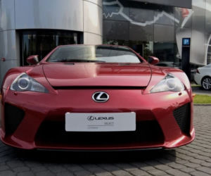 Lexus LFA na sprzedaż