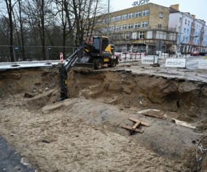 Odkopali zabytkowy most