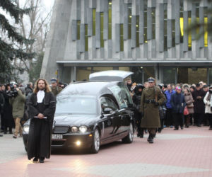 Pogrzeb Stanisława Mikulskiego. Ostatnia droga Hansa Klossa