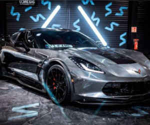 Wojtek Gola jeździ Corvette C7 Grand Sport