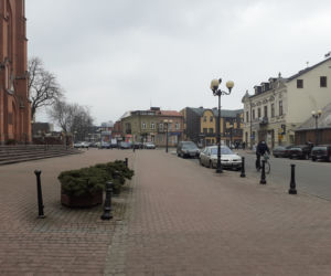 Jak wygląda Katedra pw. Niepokalanego Poczęcia NMP w Siedlcach z zewnątrz i w środku - marzec 2021