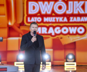 Wakacyjna Trasa Dwójki - Koncert w Mrągowie