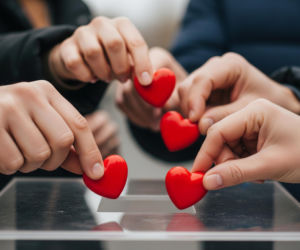 Premier Tusk broni Owsiaka. Co oznacza to porównanie do Wałęsy?