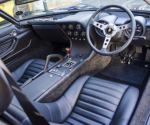 Lamborghini Miura SV Roda Stewarta