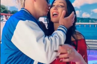 Skolim skradł całusa Justynie Steczkowskiej. Reakcja diwy mówi wszystko