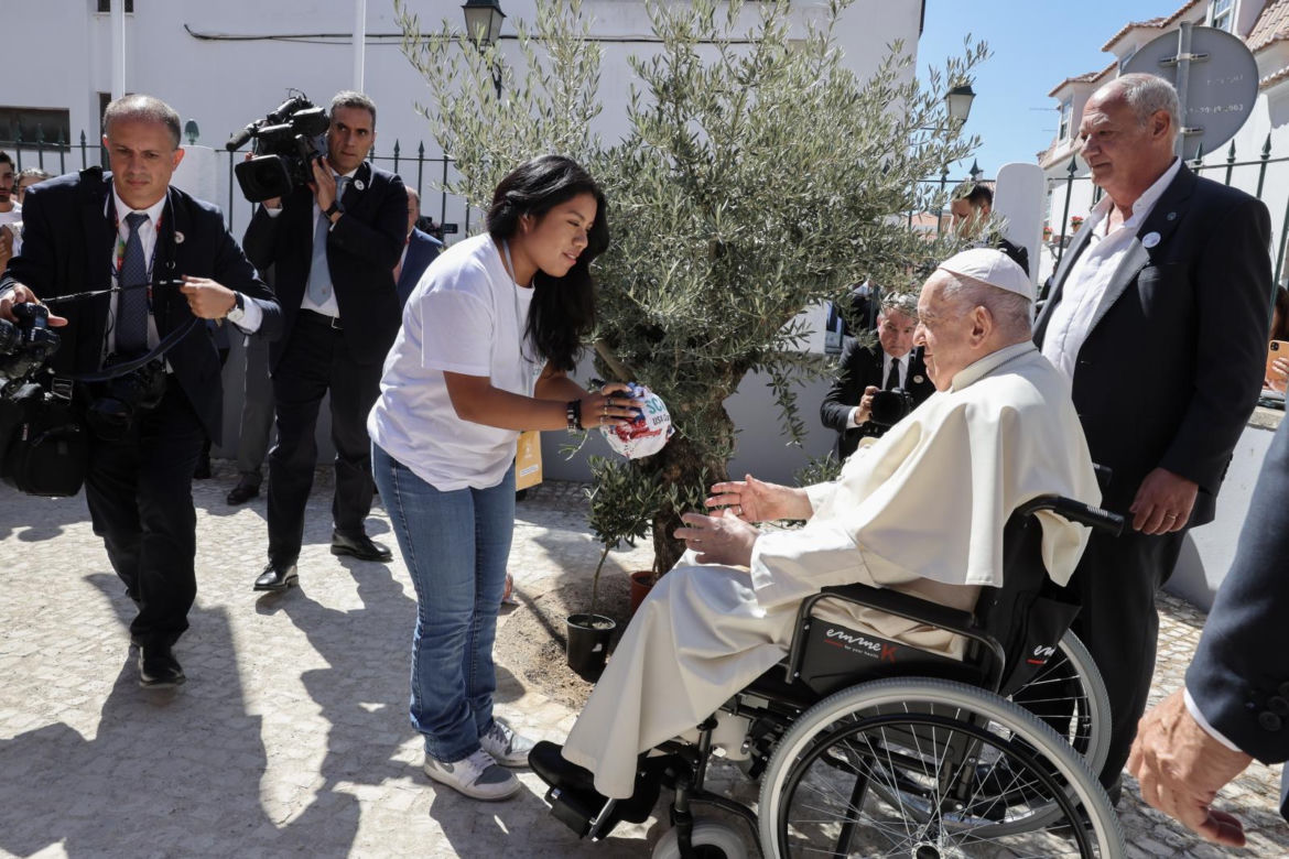 ŚDM 2023 w Lizbonie. Tłumy wiernych i wielka spowiedź. Podczas, której obecny jest Papież Franciszek