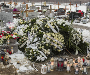 Wypadek w Jeleniej Górze, potrącenie dwóch nastolatek