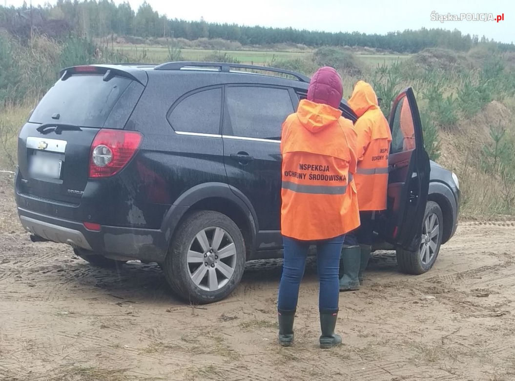 Mafia śmieciowa na Śląsku: KOLOSALNE ilości odpadów! Zbili na tym MILIONY!