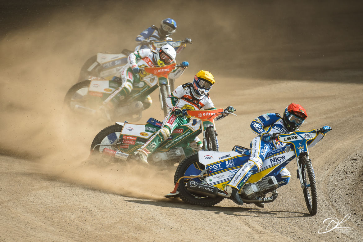 Powrót kibiców na Motoarenę. Tak fani przeżywali mecz Apatora Toruń z Włókniarzem Częstochowa
