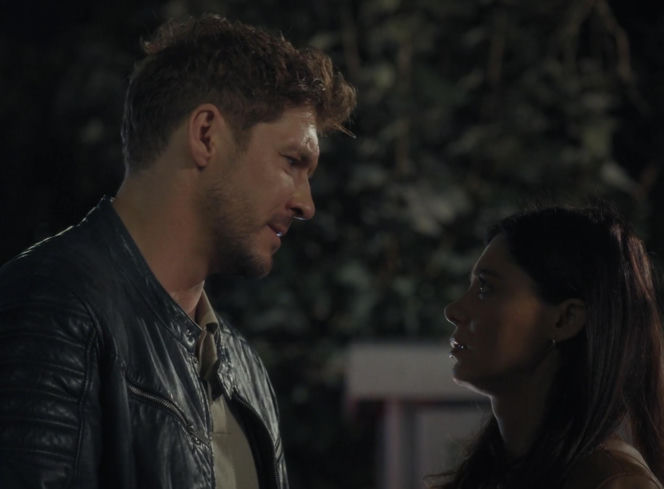 M jak miłość, odcinek 1913. Iza (Adriana Kalska), Marcin (Mikołaj Roznerski)