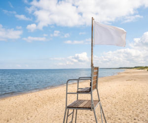 Sinice Sarbinowo. Czy w Sarbinowie można się kąpać 01.08? Flaga, warunki pogodowe