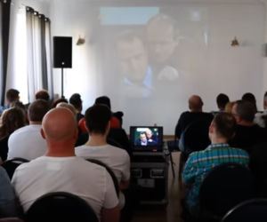 Cezary Żak olał fanów?