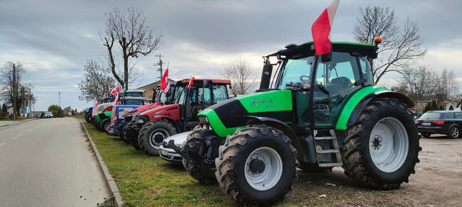 Rolnicy wyszli na ulice. Rozpoczął się protest w woj. łódzkim. „Opłacalność jest na krytycznym poziomie”