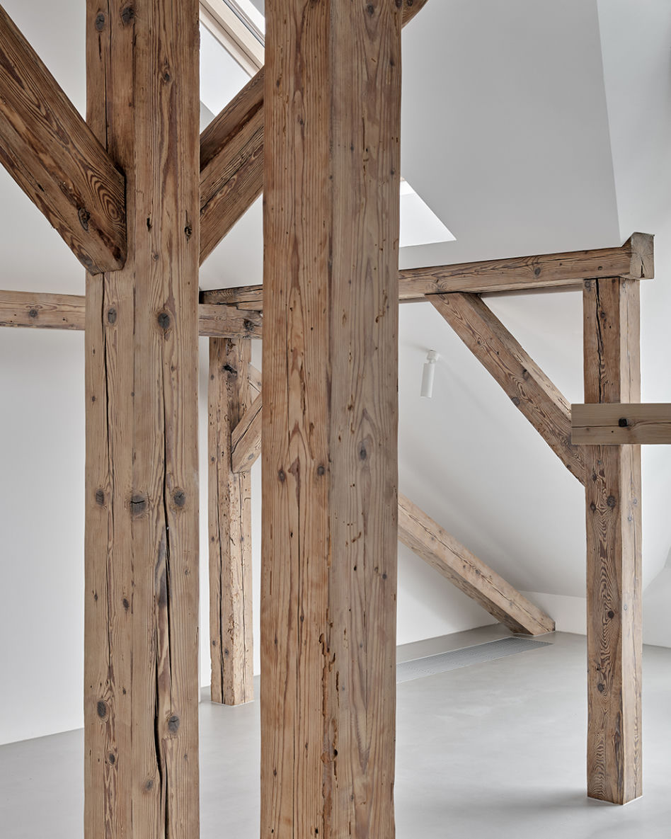 Przebudowa poddasza kamienicy w Gliwicach autorstwa biura Dyrda Fikus Architekci