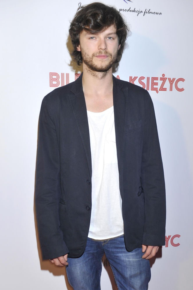 Zaczynał jako zbuntowany nastolatek w hicie kinowym. Tak dziś wygląda Mateusz Kościukiewicz