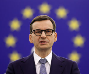 Mateusz Morawiecki na granicy z Białorusią