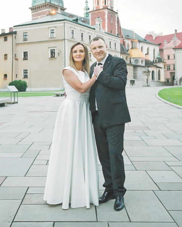 Przez wirusa nie polecimy w podroż poślubną