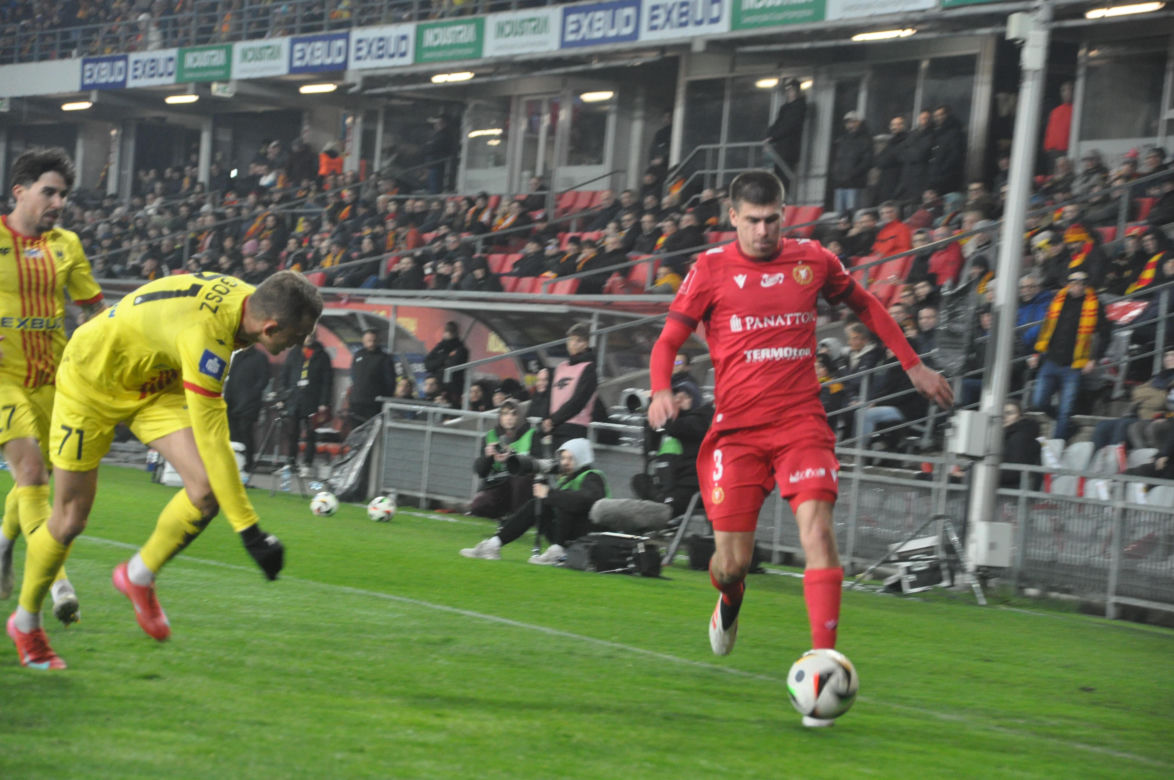 Korona - Widzew