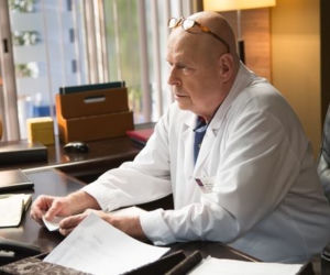 Na dobre i na złe odcinek 644, Tretter (Piotr Garlicki)