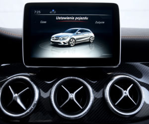 Mercedes-Benz CLA200 Shooting Brake OrangeArt
