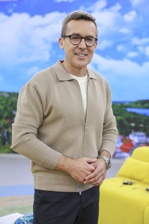 Maciej Kurzajewski pokazał niepublikowane zdjęcia ze ślubu. Natychmiastowa reakcja Cichopek