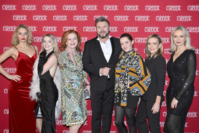 Milowicz z młodszą partnerką, Zając w nowej odsłonie i Gliwa w obcisłej sukni. Tłum gwiazd na premierze!