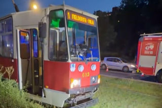 Rowerzystka wjechała pod tramwaj