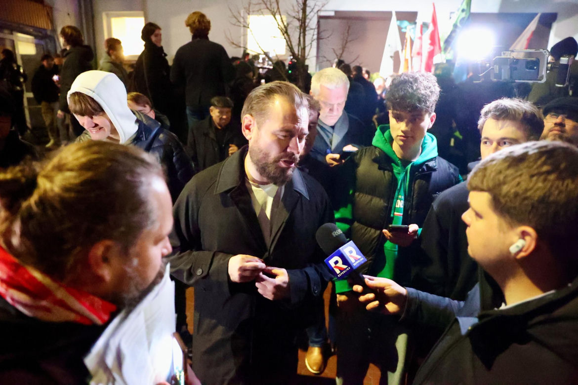Joanna Senyszyn podbija internet. Sześć elektrowni atomowych w sto dni? "Ikona"
