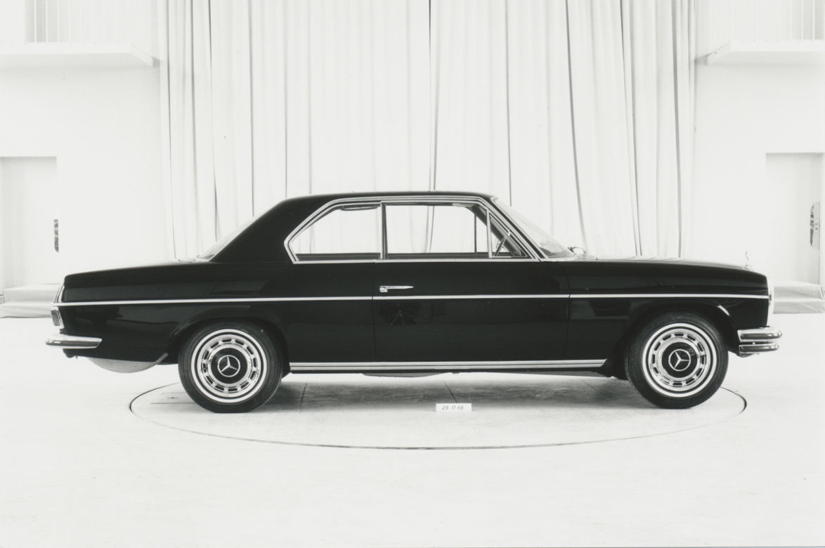 Mercedes-Benz W114 Coupe