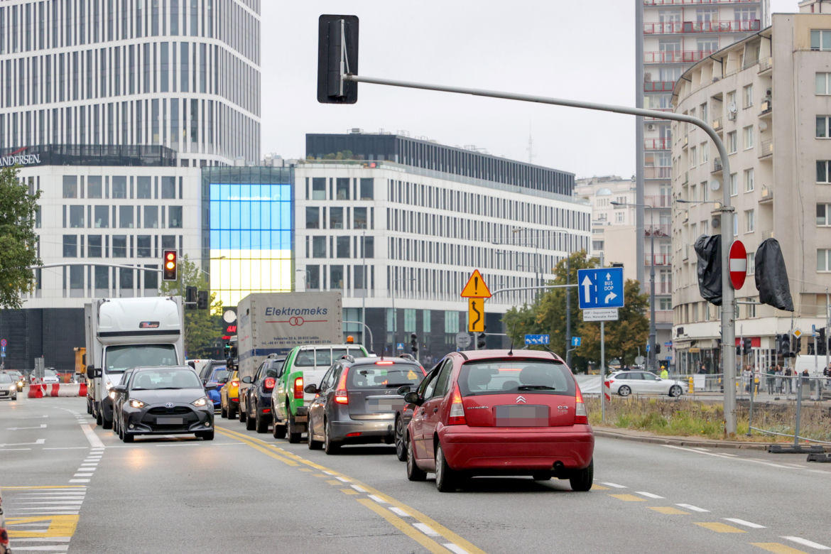 Kumulacja miejskich remontów. Tramwajarze paraliżują Warszawę 