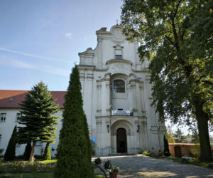  Dlaczego kościół w Osiecznej zniknął pod nadzorem służb?