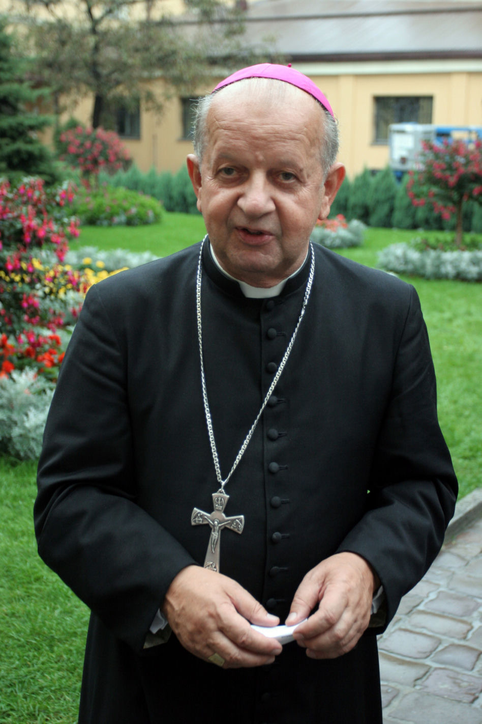 Tak się zmieniał Stanisław Dziwisz