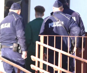 Bartosz G. przywieziony do Prokuratury Okręgowej w Płocku