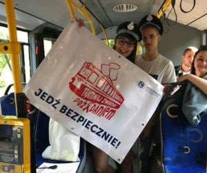 Ulicami Katowic jeździ Tramwaj Zwany Pożądaniem, który jest... autobusem