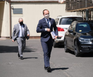 Politycy PiS zjeżdżają do Kaczyńskiego do centrali partii