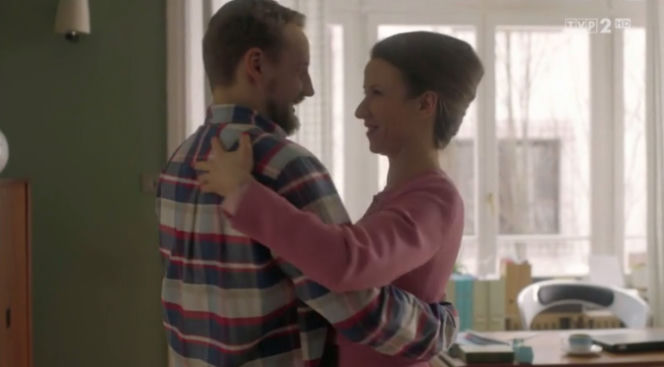 O mnie się nie martw 6 odcinek 6, Marta (Katarzyna Ankudowicz), Krzysiek (Paweł Domagała)