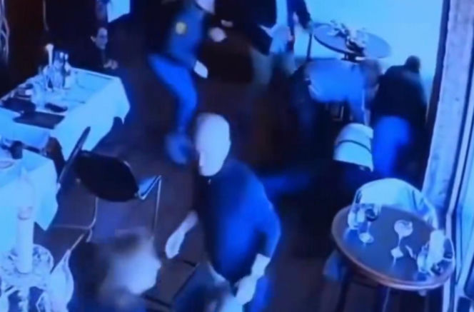 Chciał zabić żonę w restauracji! Kelner bohaterem