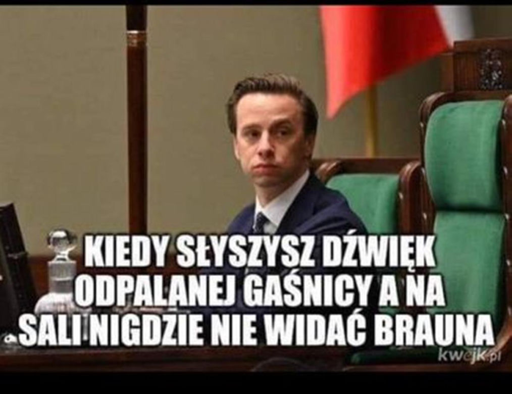 Grzegorz Braun z gaśnicą w Sejmie